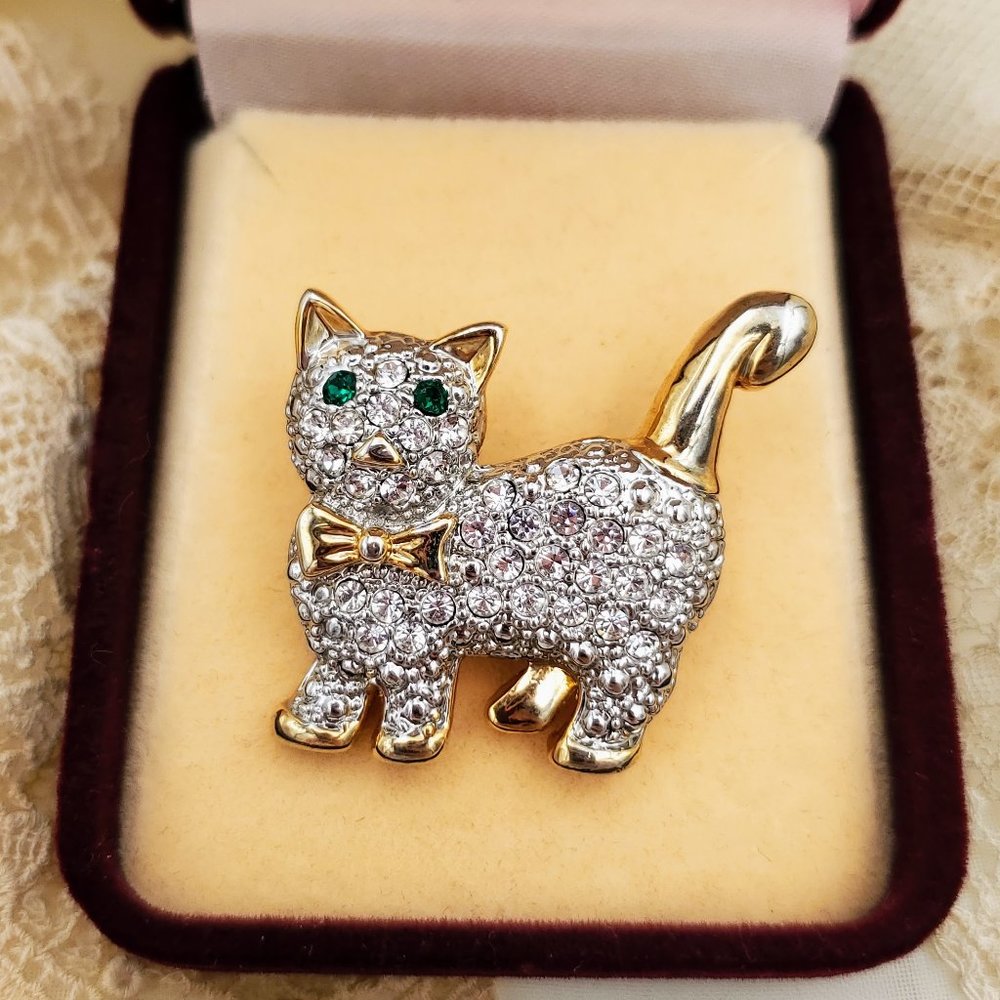 Cute Vintage Cat Pin, Gold Tone Sparkly Kitty Brooch
